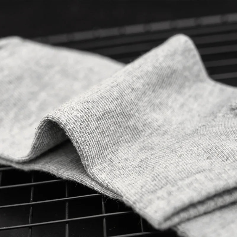 High Quality 10 Pairs/lot Socks Men Large size 42,43,44,45,46,47,48 Casual Breathable Fashion Black White Male Cotton Socks shor