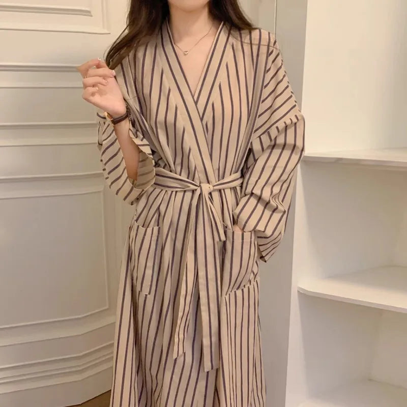 Women's Bathrobe: All-Season Long-Sleeve Striped Kimono-Style Robe – Loose-Fitting, Relaxed, Retro-Style Pajamas and Loungewear