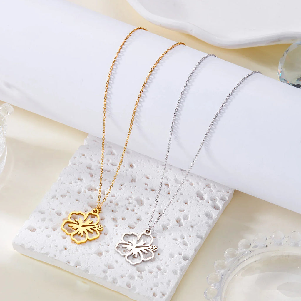 Stainless Steel Necklace For Women Light Luxury Hollow Flower Pendant Clavicle Chain Choker Party Minimalist Jewelry Gifts