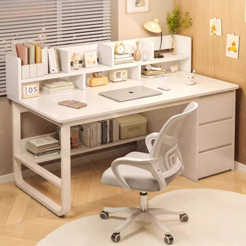 Eleganter Schreibtisch-Organizer mit Schubladen
