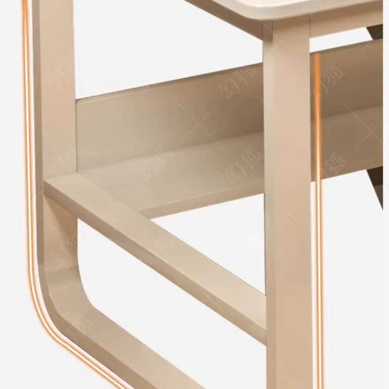 Eleganter Schreibtisch-Organizer mit Schubladen