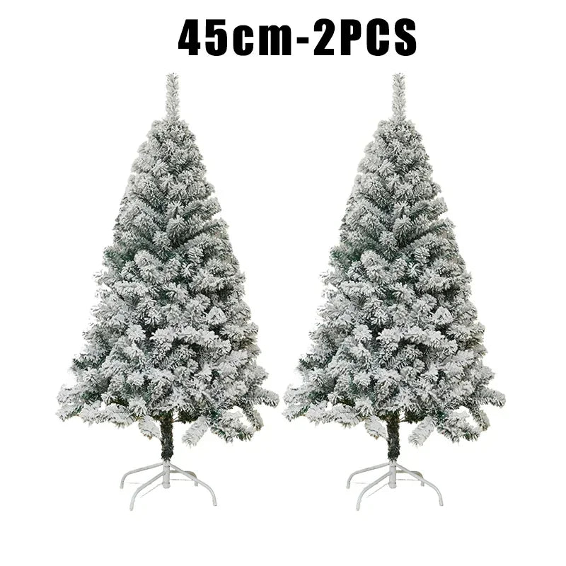 👉 Weißer verschneiter Weihnachtsbaum – Zauberhafte Winteroptik