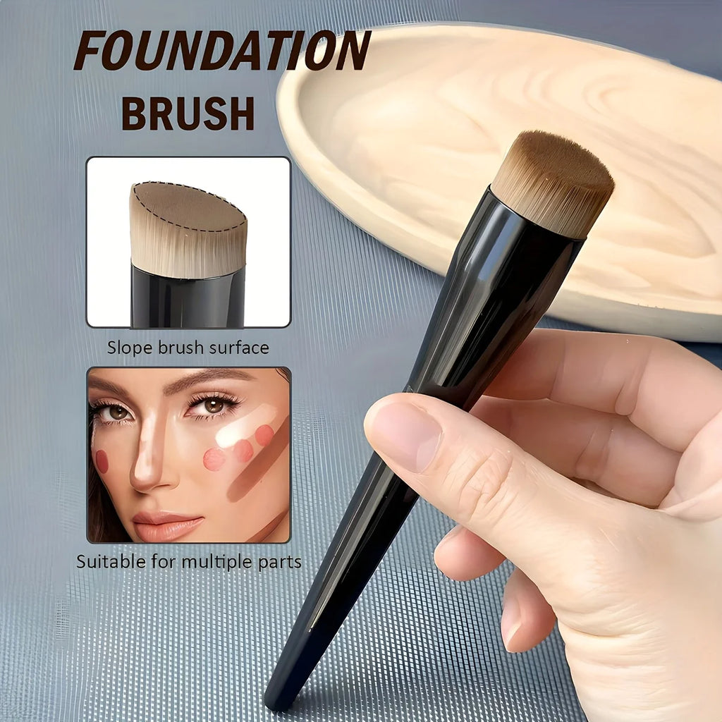 👉 Flacher Foundation-Pinsel für makellosen Teint