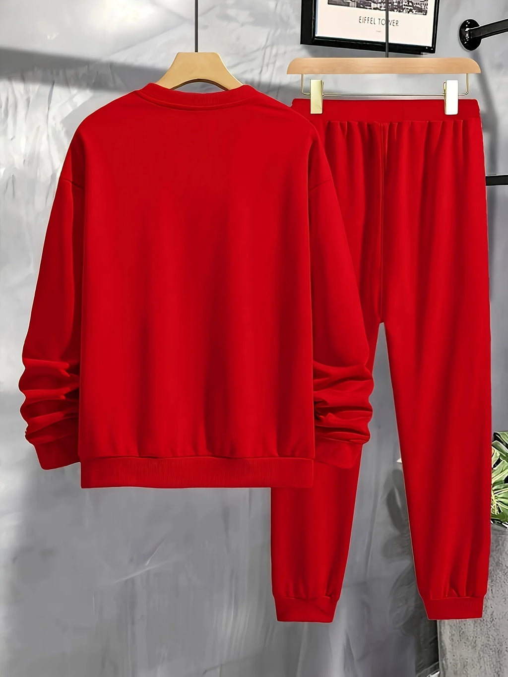 The New Men's Hoodie Set for Spring and Autumn 2025 Is a Comfortable and Soft Streetwear Collection with Letter Prints