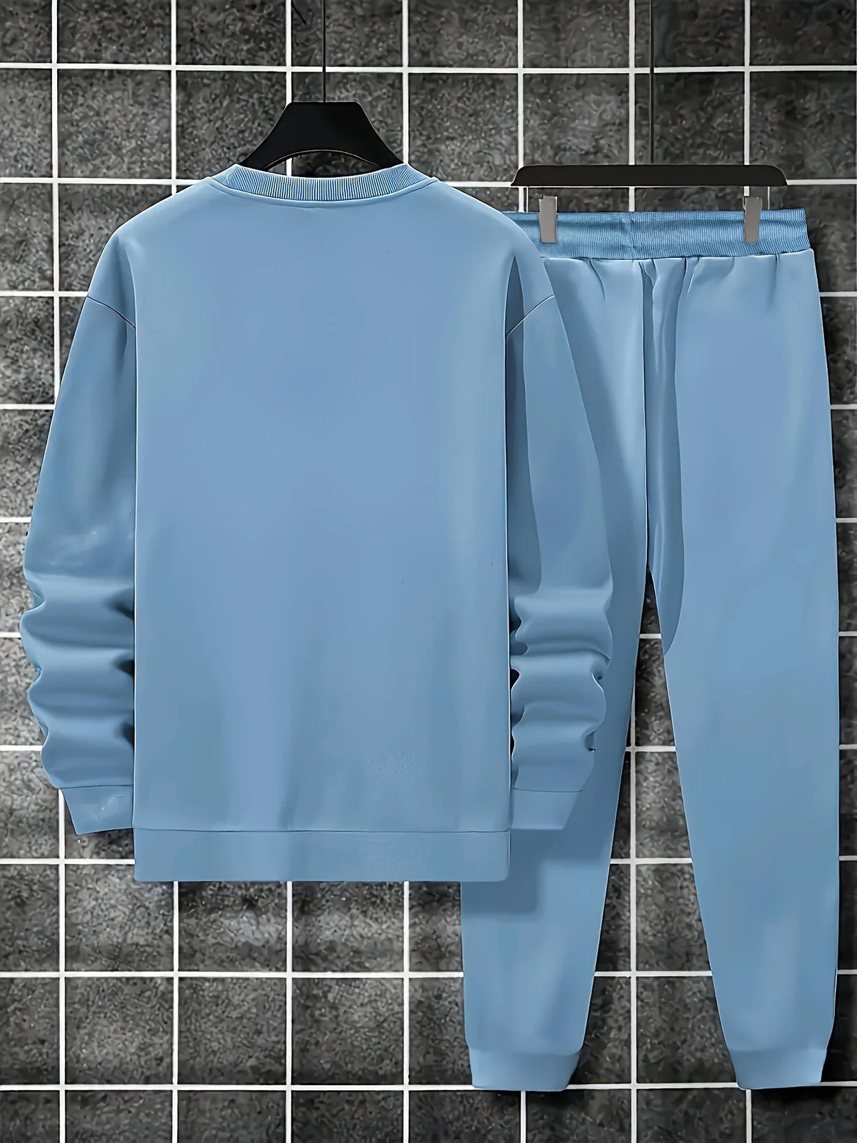 The New Men's Hoodie Set for Spring and Autumn 2025 Is a Comfortable and Soft Streetwear Collection with Letter Prints