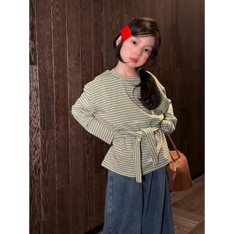 Children's T-shirt 2026 spring Autumn Korean striped casual base shirt for girls, children's long sleeved top with tie up