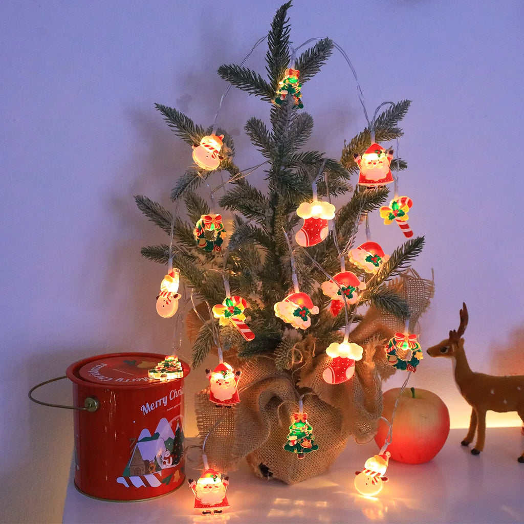 Weihnachtslichterkette mit festlichen Motiven