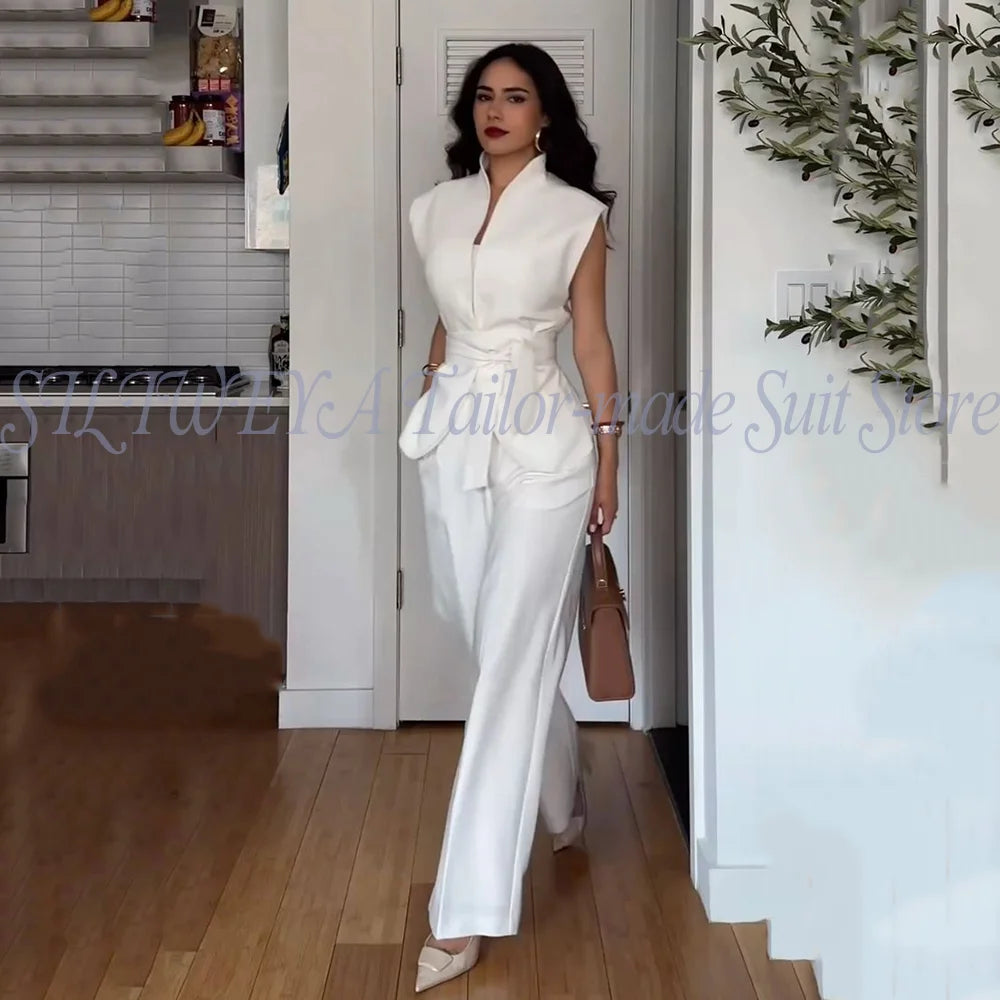 Moderne Damenanzüge für Hochzeiten Business Mode 2-teilige Sets Elegante Damen-Sets Outfits Kurzarm Jacke Hose Maßgeschneidert