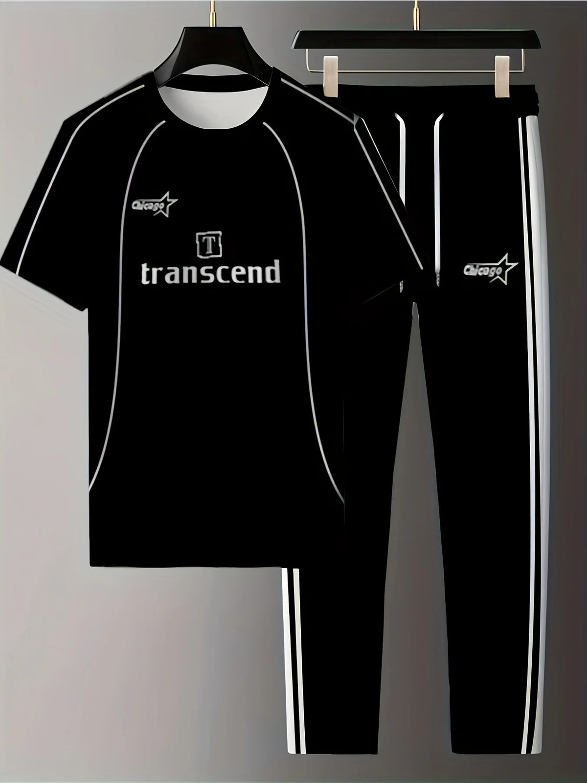 The New Men's Set for Summer 2025 Featuring 3D Pattern Prints Is a Casual Fashionable Streetwear and Sportswear