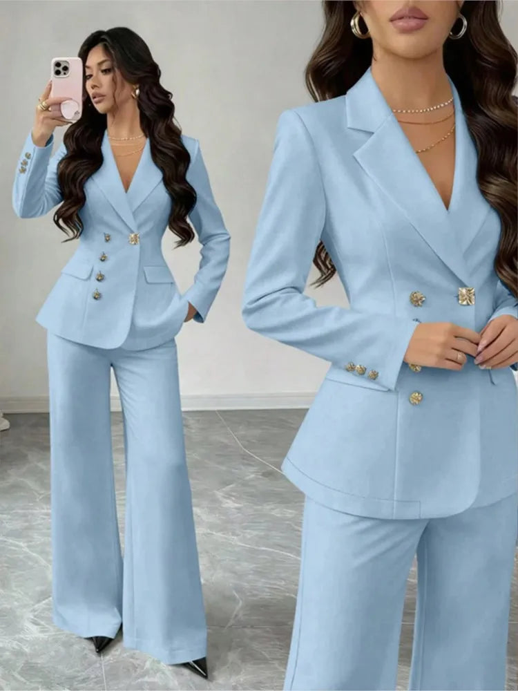 Elegantes zweiteiliges Set für Damen mit weißem Blazer, Herbst-Winter-Look, Revers, langen Ärmeln und schmaler Passform, dazu eine Hose mit weitem Bein – fürs Büro und die Freizeit