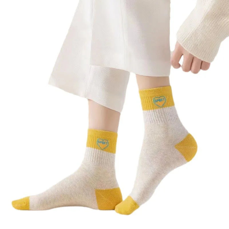 6 Pair 1 Lot Women's Socks Sweat Solid Comfortable Middle Tube Autumn Winter Sports Cotton Wicking Cute Love Stocking Breathable