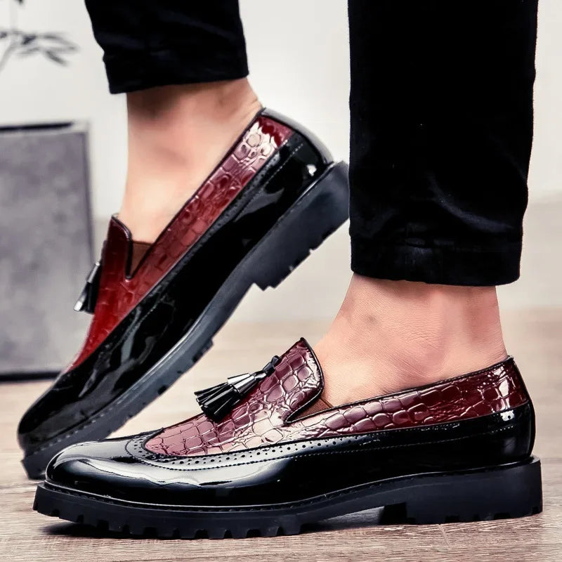 New Fashion Men's Dress Shoes Breathable Comfortable Leather Loafers Vintage Business Social Oxfords Zapatos De Vestir Hombre