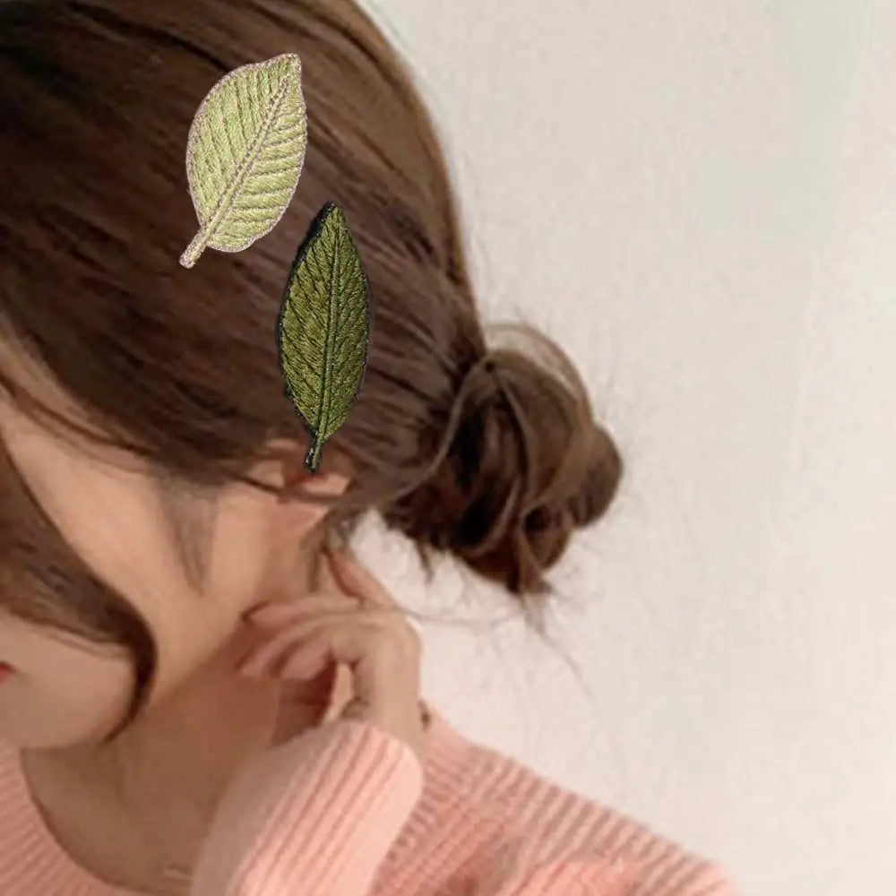 Cute Hair Accessories Girls Hair Holder Gift  Side Clip Knitted Barrette Women's Hairpin Leaf Hair Clip Korean Style