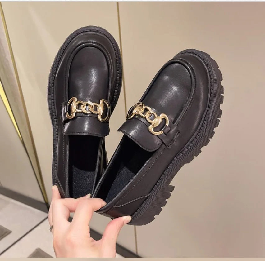 Loafers Female Shoes Women Fashion Mary Janes Round Toe Flats Loafers Oxfords Platform Casual Metal Chain Buckle Ladies Heels