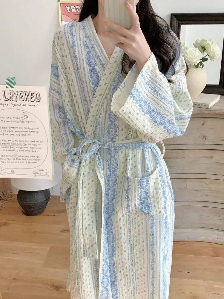 Women's Bathrobe: All-Season Long-Sleeve Striped Kimono-Style Robe – Loose-Fitting, Relaxed, Retro-Style Pajamas and Loungewear