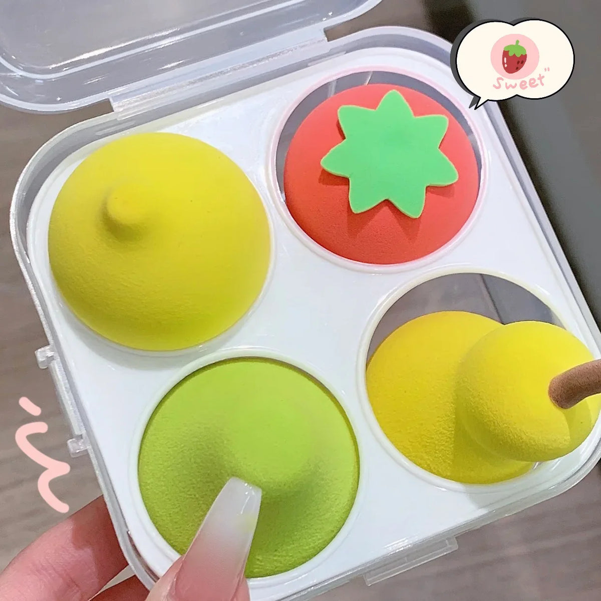 4Pcs/box Makeup Sponge Set Cute Fruit Cosmetic Puff for Foundation Cream Concealer Powder Face Make Up Blender Beauty Tools Pear