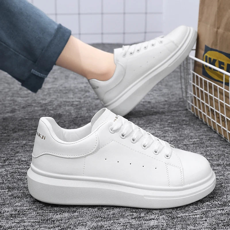 Classic Black White Platform Sneakers for Women Men Soft Sole Comfortable Casual Daily Wear Walking Shoes