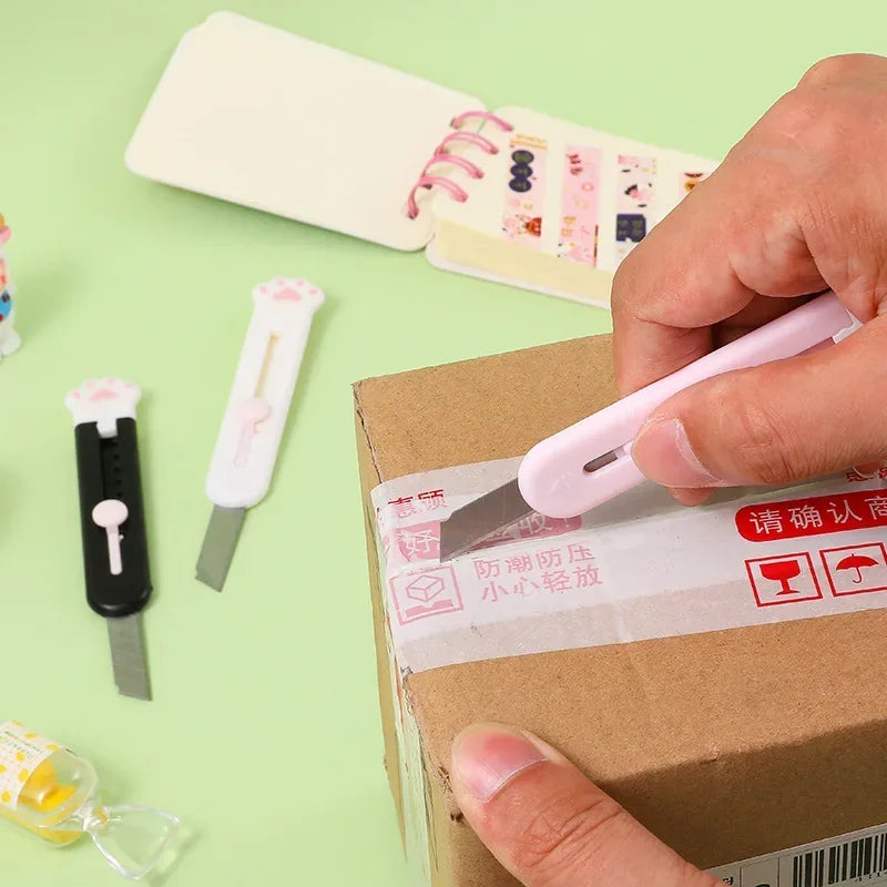 Mini Cute Cat Paw Utility Knife Lovely Cat Paw Kawaii Open Box Cutter Letter Envelope Opener Mail Knife School Office Supplies