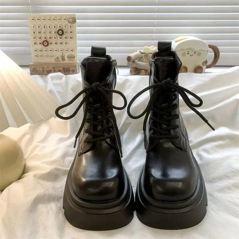 Women's Boots 2026 New Autumn/Winter Trendy Handsome and Versatile Thick Bottom British Style Short Boots for Women