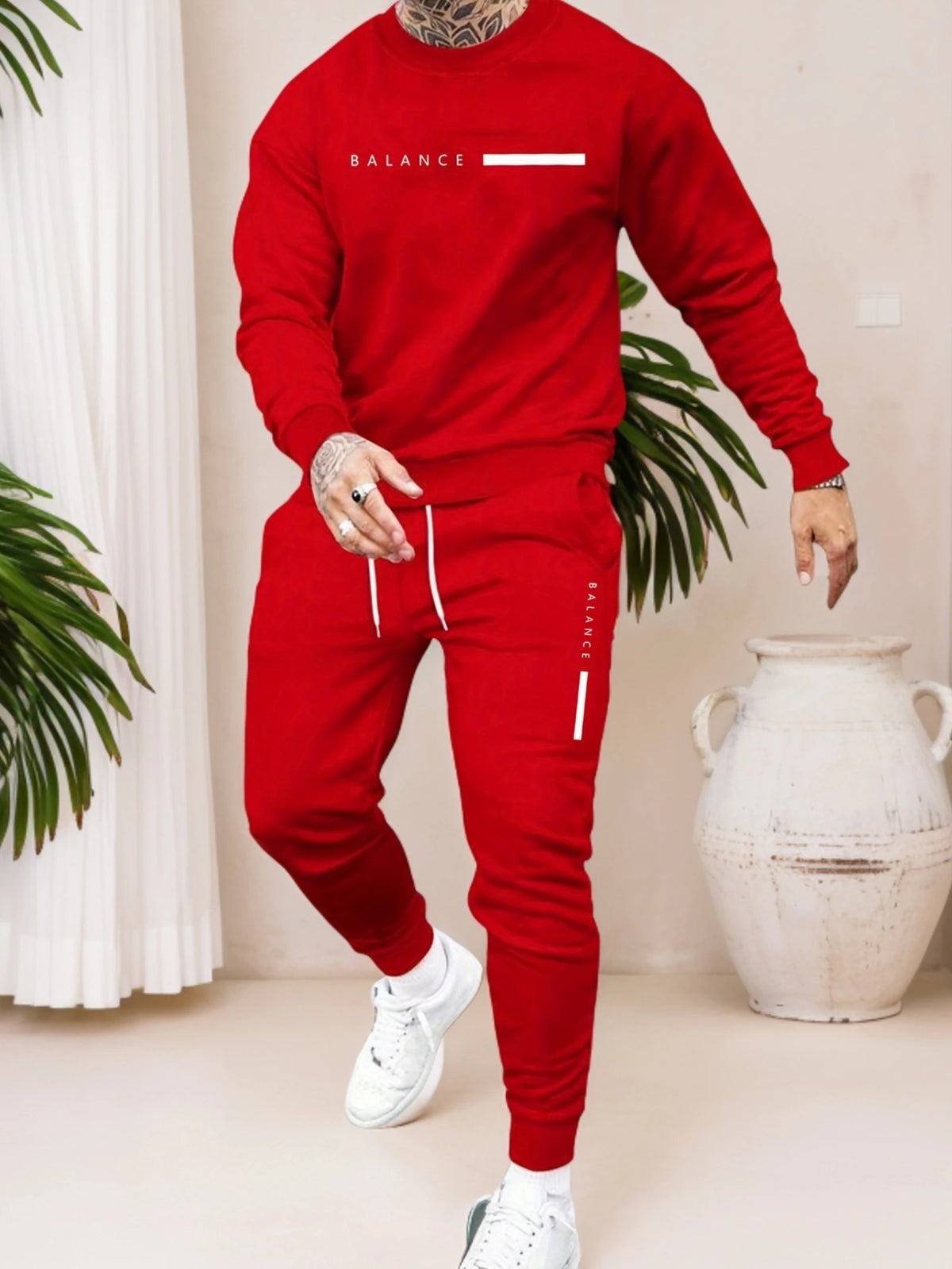 The New Men's Hoodie Set for Spring and Autumn 2025 Is a Comfortable and Soft Streetwear Collection with Letter Prints