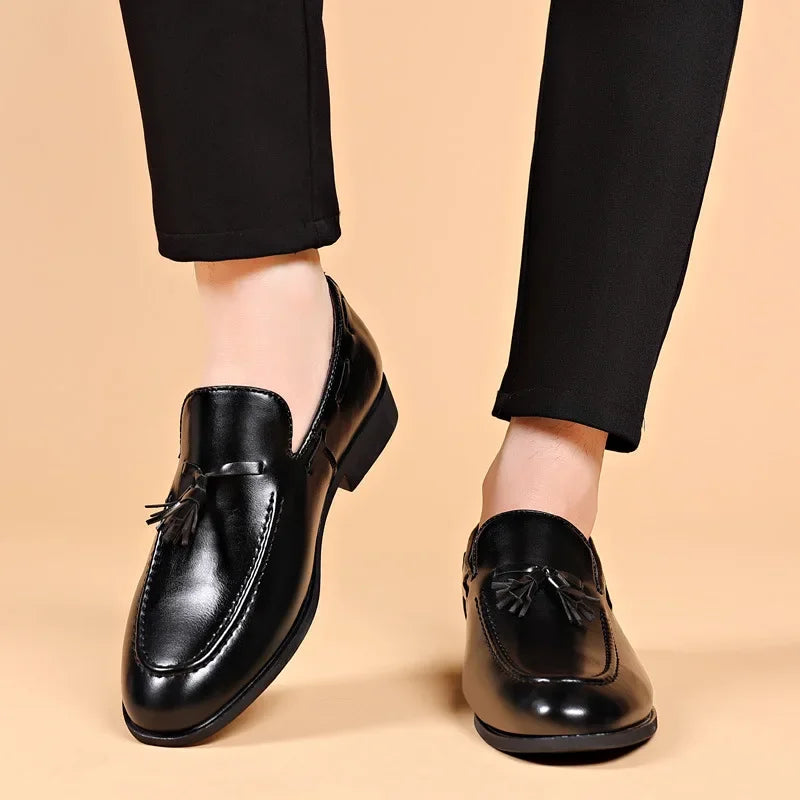 Men's Dress Shoes New Pu Leather Fashion Shoe for Men Large Size Business Formal Casual Shoes Slip on Wedding Lace-up Men Shoes