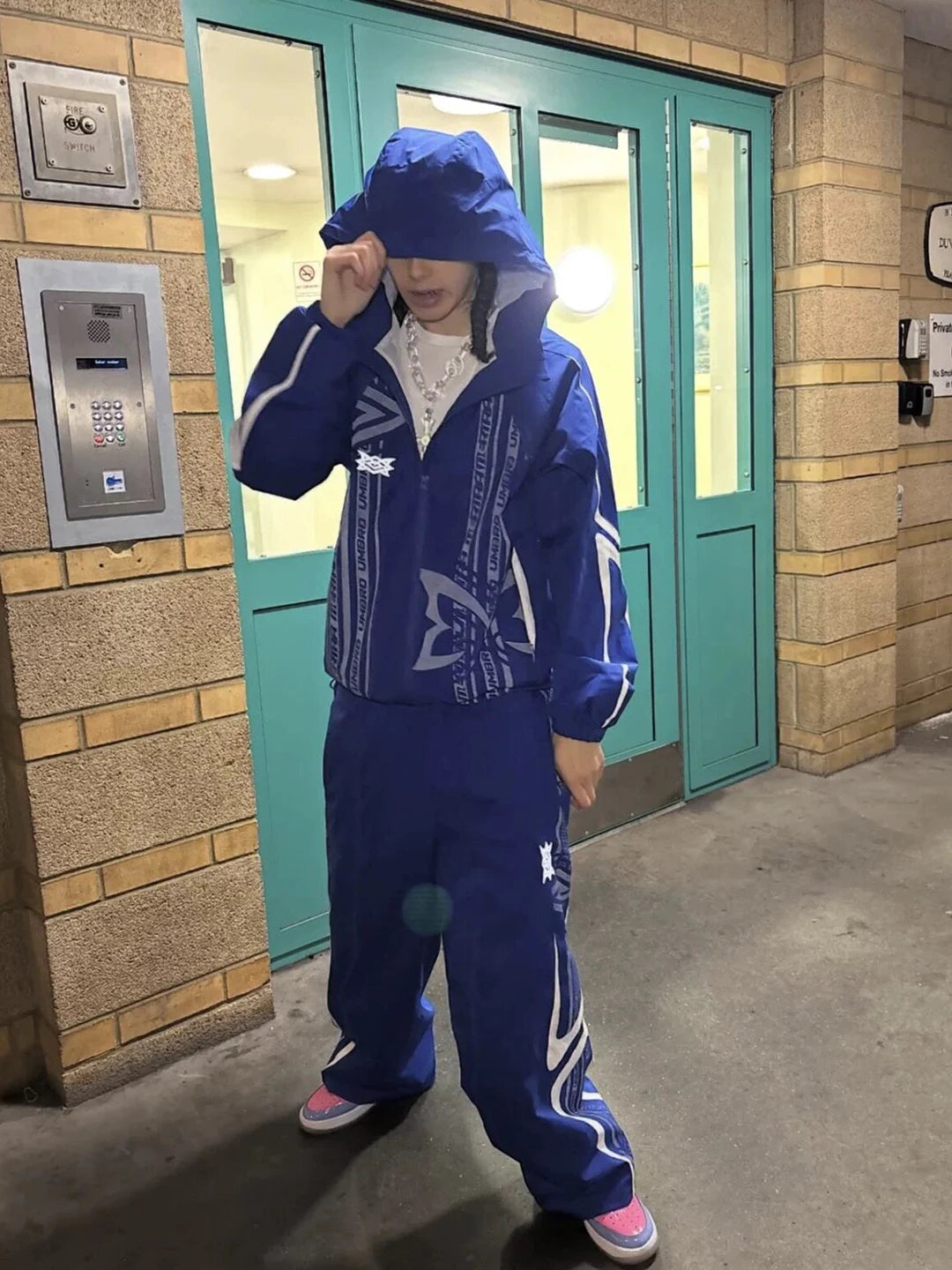 Men's Street Style Loose Fit Zipper Hooded Jacket Reflective Open Cardigan Windbreaker Sportswear Pants Set Trendy Casual Wear