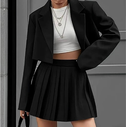Elegante Blazer-Sets für Damen im Streetwear-Stil: kurze Cropped-Blazerjacke mit Falten-Minirock, Zweiteiler für Damenoutfits