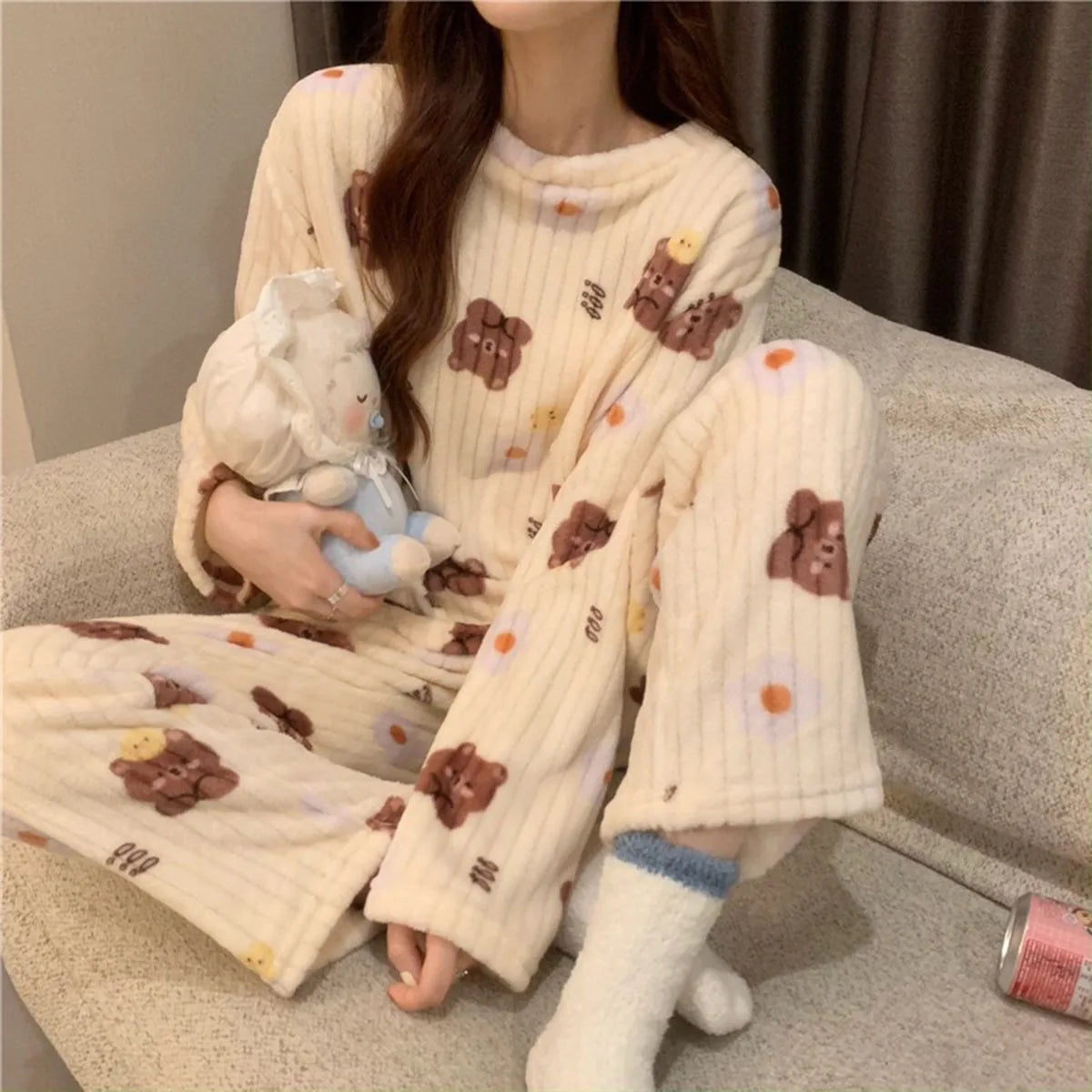 Winter Women's Pajamas Homewear Suit New Coral Fleece Warm Set of Fall and Winter Comfortable Warm Pajamas Homewear Suit