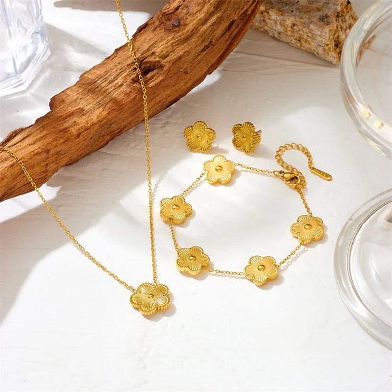 Stainless Steel Jewelry Sets  Pentalobe Necklace Earrings Bracelet set Fashion Jewelry Accessories