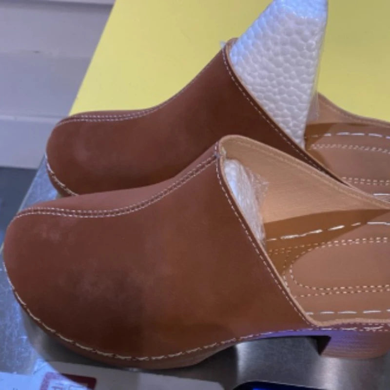 Women High heels Wedge  Sandals  New Summer Fashion SlippersLady's breathable head-covering slippers