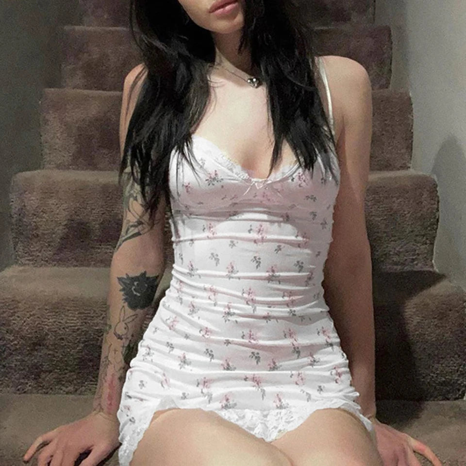 Women's Spaghetti Strap Nightgowns Lace Floral Nightdress Sweet Y2K Bodycon Sleeping Dress Casual Sleepshirt Sexy Home Wear